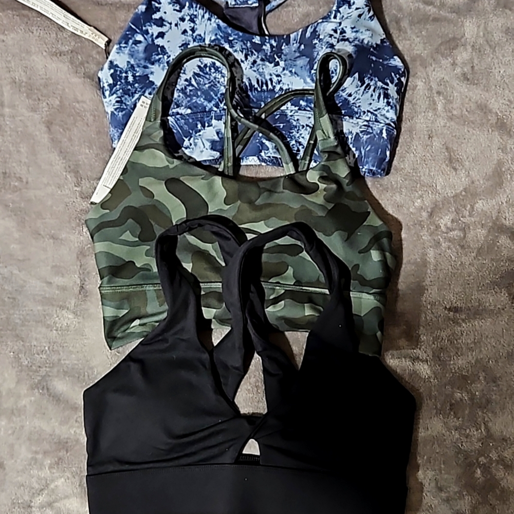 Bindle deal of 3 Sports bras Fabletics, Marika, and Wild Fox